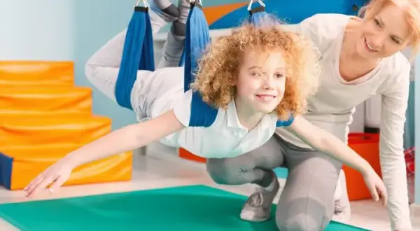 Integracja sensoryczna: Ćwiczenia w domu wspieraj rozwój przez zabawę